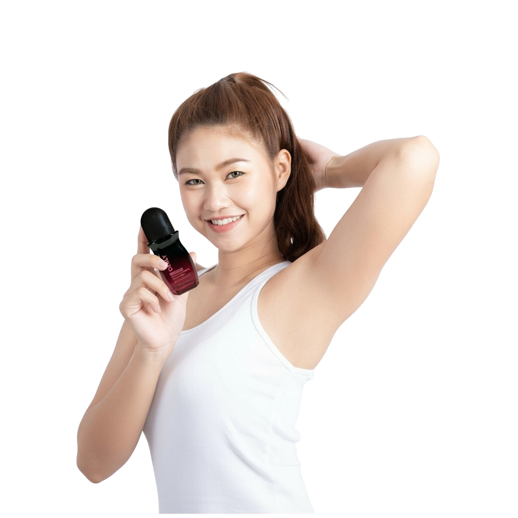 Botol ODDLY Roll-On Mencerah